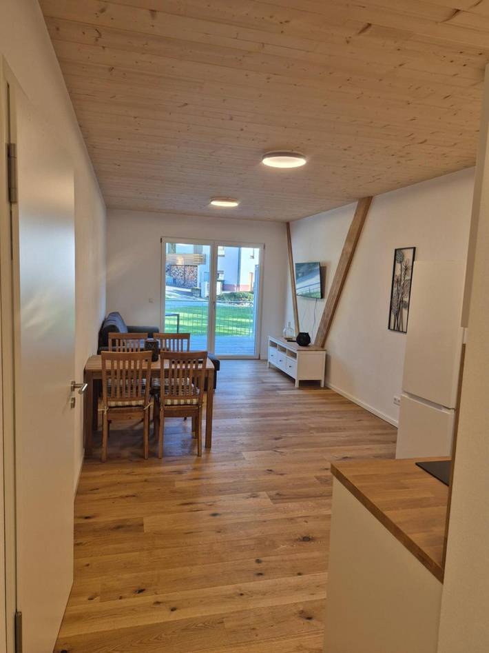 Geheel appartement, Appartement 'Fewo 2 Heudorfer' met wifi in Schlier, Region Bodensee-Oberschwaben