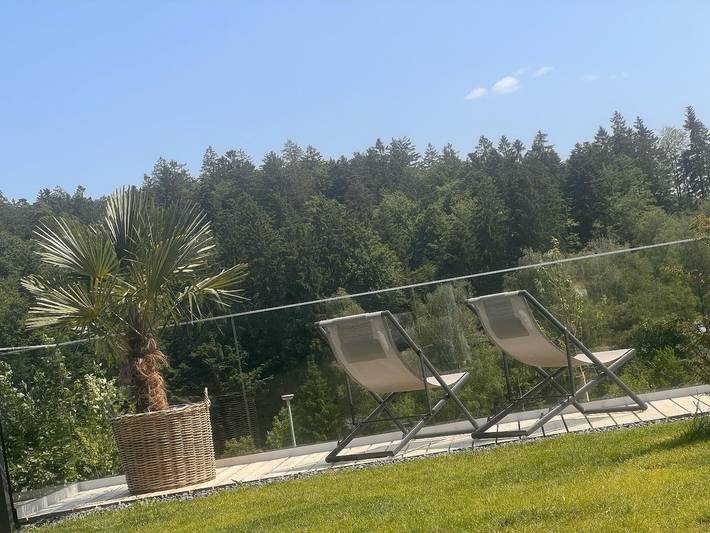 Chalet für 2 Personen, mit Balkon und Balkon/Terrasse sowie Whirlpool und Terrasse