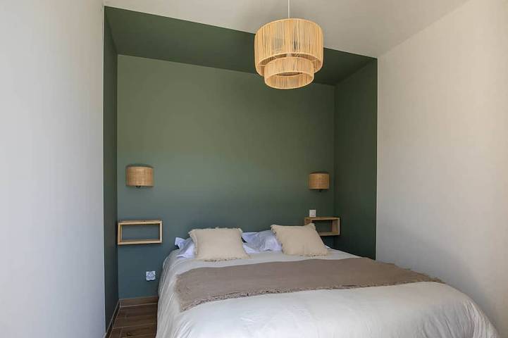 Gîte pour 5 personnes, avec jardin dans Port Pin Rolland - 3