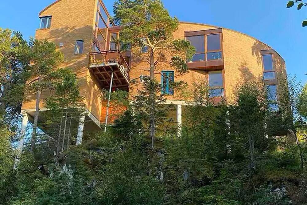 Nordic Designer Villa With Amazing View in Trondheim