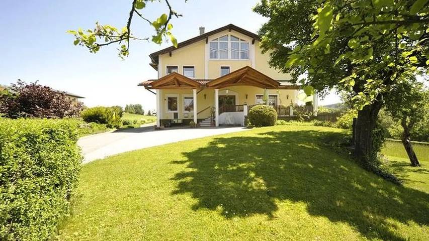 Ferienwohnung für 2 Personen, mit Garten und Sauna in Egg am Faaker See