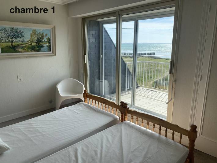 Gîte pour 9 personnes, avec jardin à Gâvres - 4