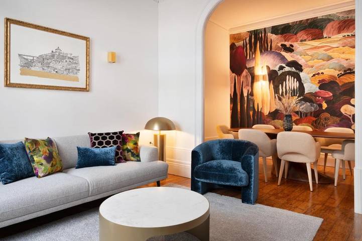 Villa voor 7 personen, with tuin and terras as well as sauna and whirlpool in Porto