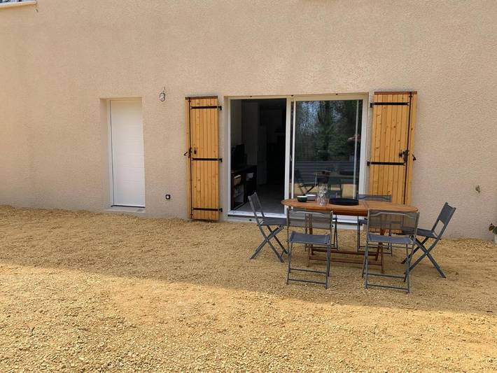 Location de vacances pour 6 personnes, avec jardin à Saint-Julien-de-Peyrolas - 3
