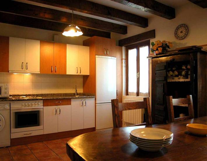 Casa rural para 11 personas, con jardín en Navarra - 4