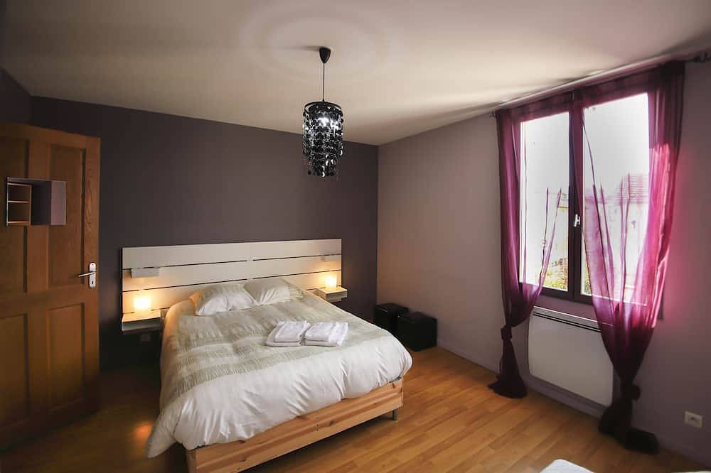 Casa a 5 minutos de St Remy de Provence (Alpilles) in Eyragues, Region de Arles