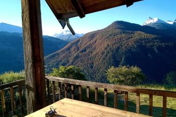 Maison de campagne pour 10 personnes, avec terrasse et jardin à Château-Ville-Vieille