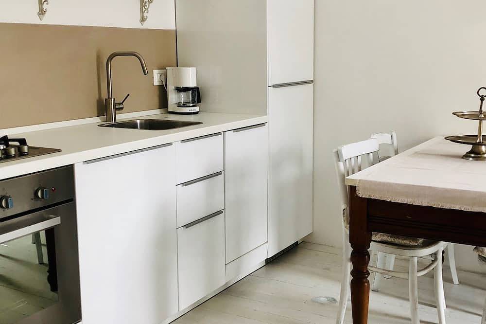 Entire apartment, Guest at No. 5 - home in Mondovì, Cuneo Province