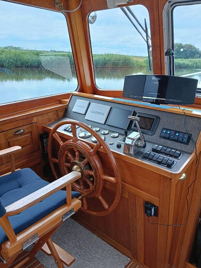 Boot voor 2 personen, with Terras and Tuin as well as Uitzicht in Hoogeveen
