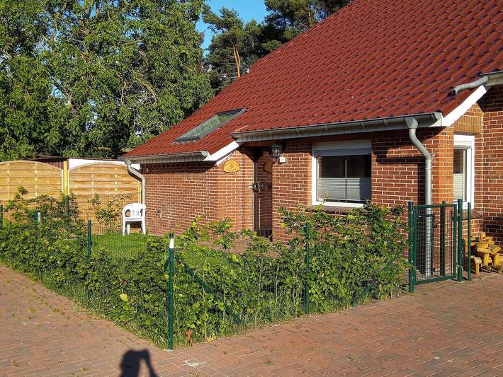 Ferienwohnung für 2 Personen, mit Terrasse und Garten in Ostrhauderfehn - 4