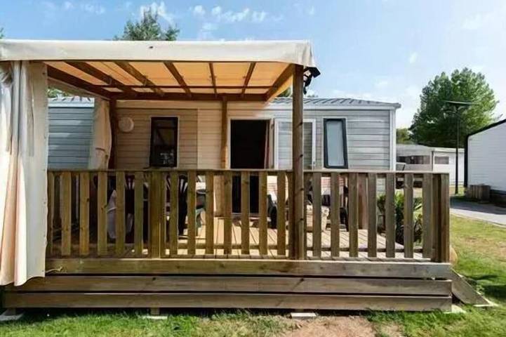 Camping pour 5 personnes à Royan