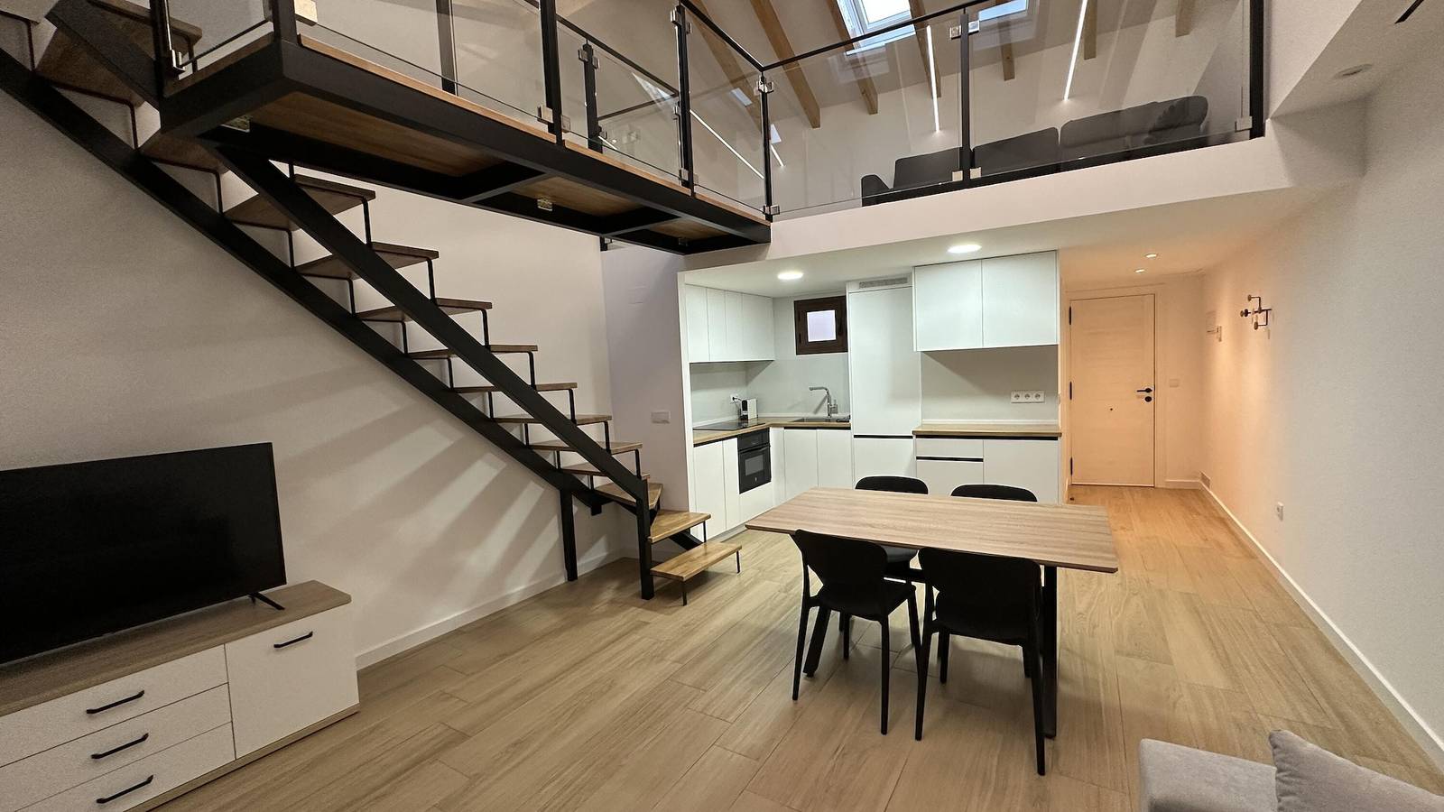 Precioso dúplex restaurado en zona tranquila y cerca de la playa in Villajoyosa, Costa Blanca