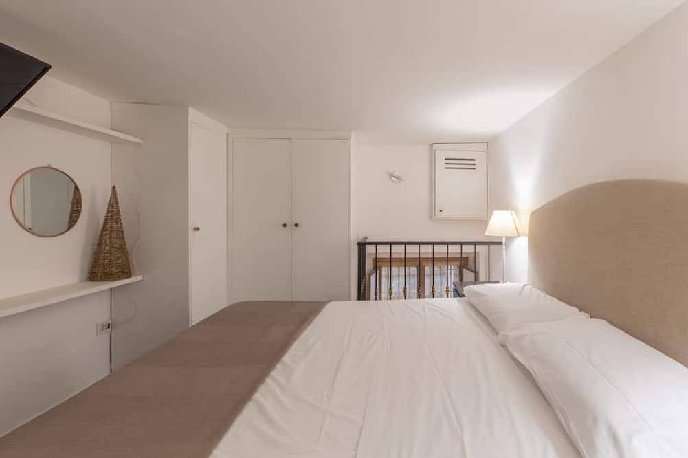 Apartamento entero, Bonito estudio en Monti in Centro de Roma, Roma