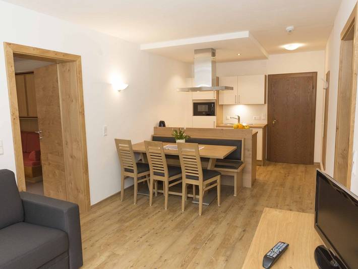 Ferienwohnung für 6 Personen, mit Balkon und Garten sowie Sauna in Radstadt - 3