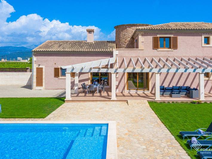 Casa rural para 10 personas, con Balcón/Terraza además de Jardín y Piscina en Sa Pobla - 2