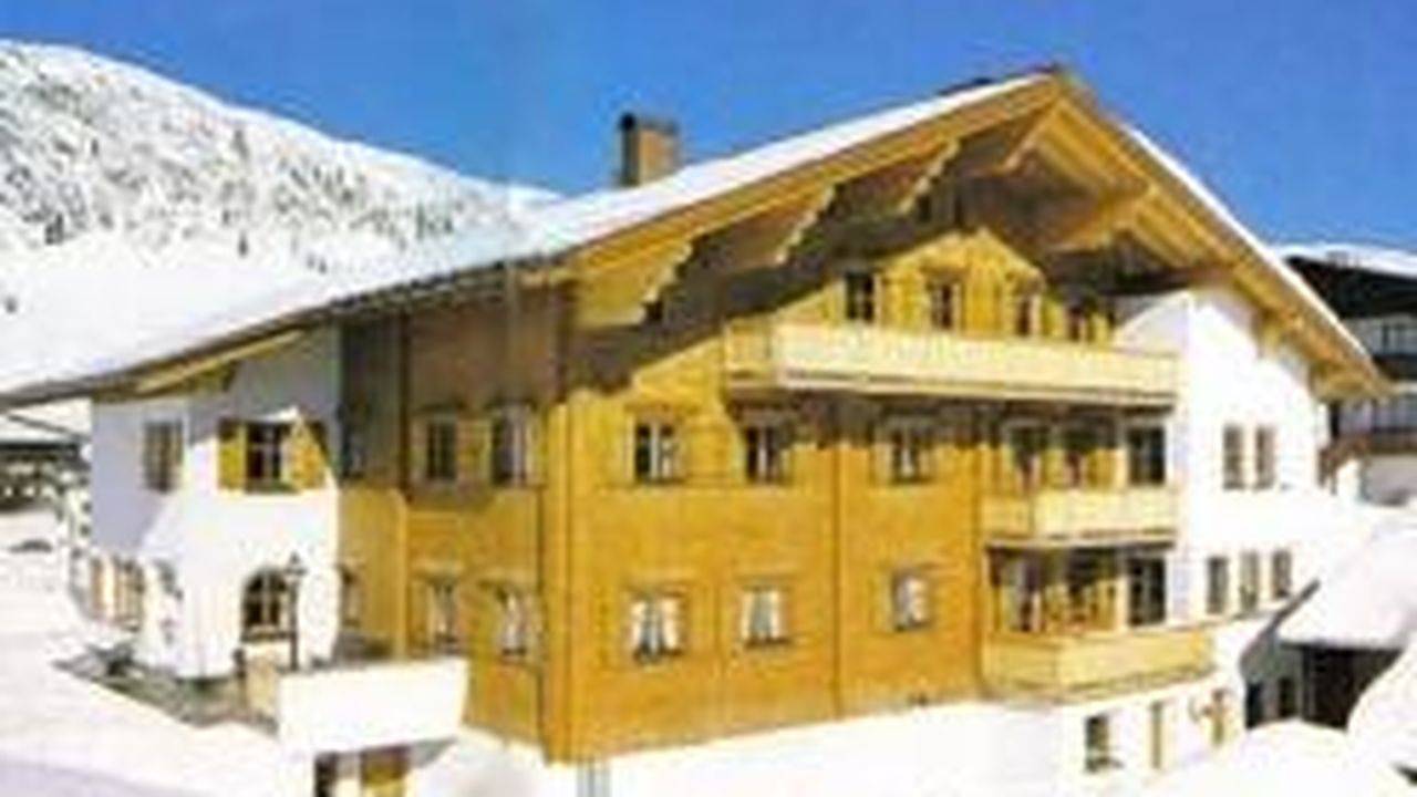 Geheel vakantieappartement, Vakantieappartement voor 3 personen met balkon in Warth, Bregenzerwoud