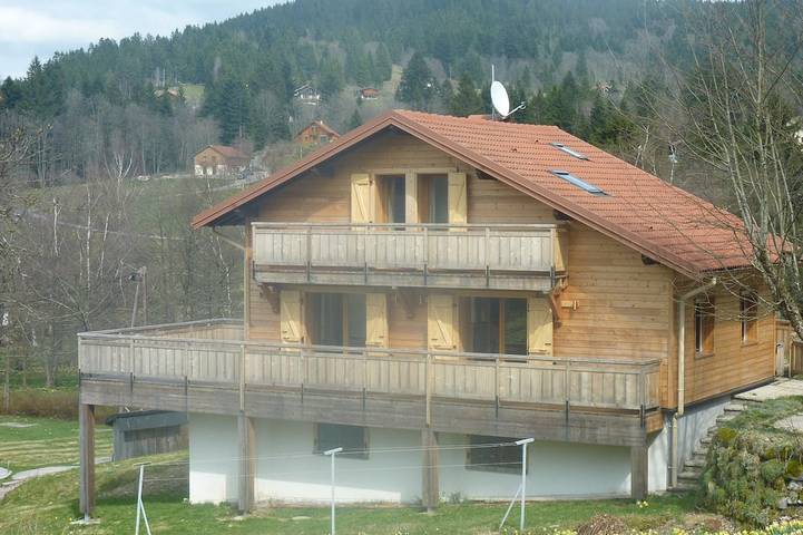 Chalet für 10 Personen, mit Balkon und Garten - 1