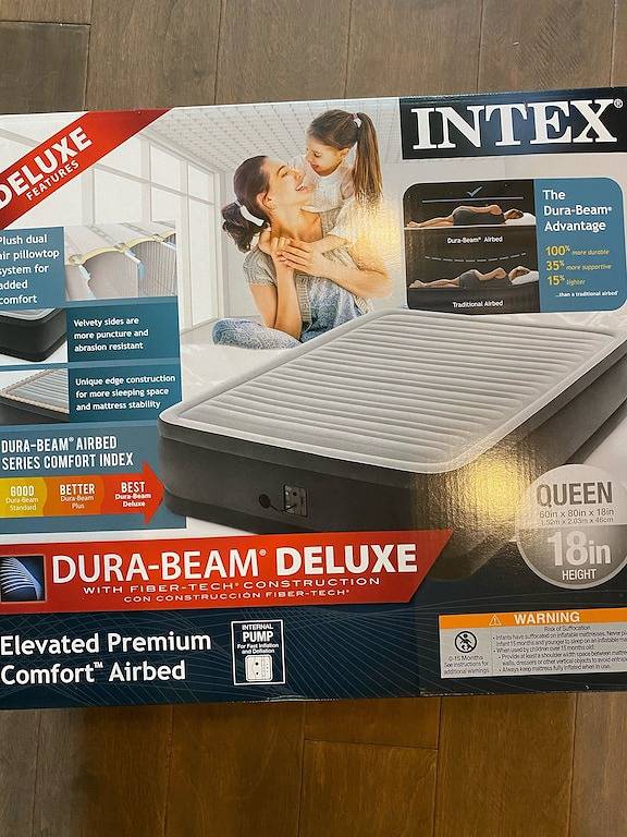 Ganze Wohnung, High End Custom Penthouse im Zentrum von Downtown Auburn in Auburn (AL), Alabama