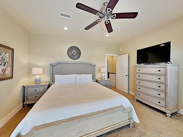 Vacation House for 12 Guests in Gulf Shores, Mobile Bay, Picture 4