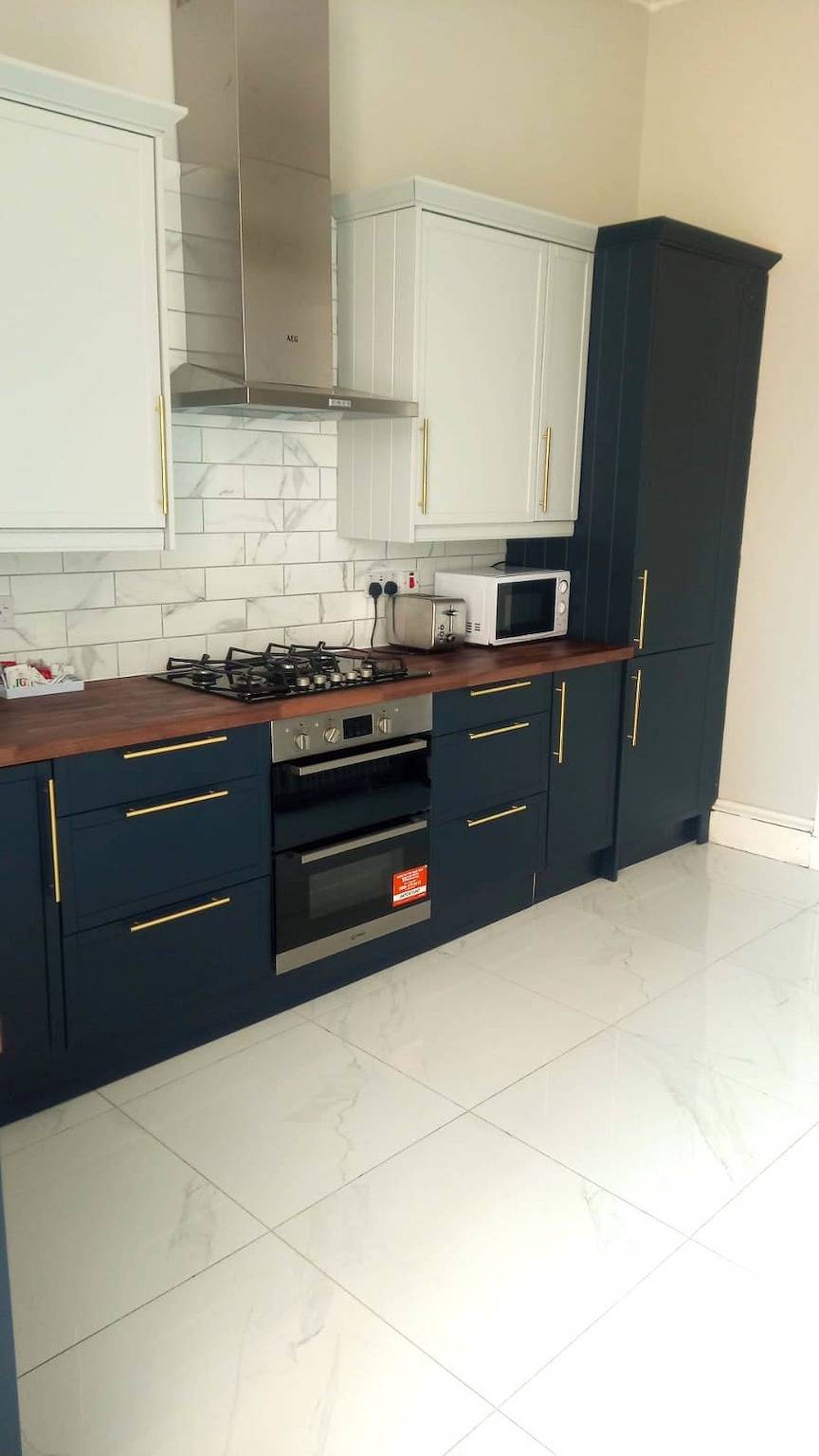 Ganze Wohnung, Stunning, spacious 3 bedroom flat in the Heart of Finnieston, private parking, close to Sec & Hydro in Glasgow, Greater Glasgow und Clyde Valley