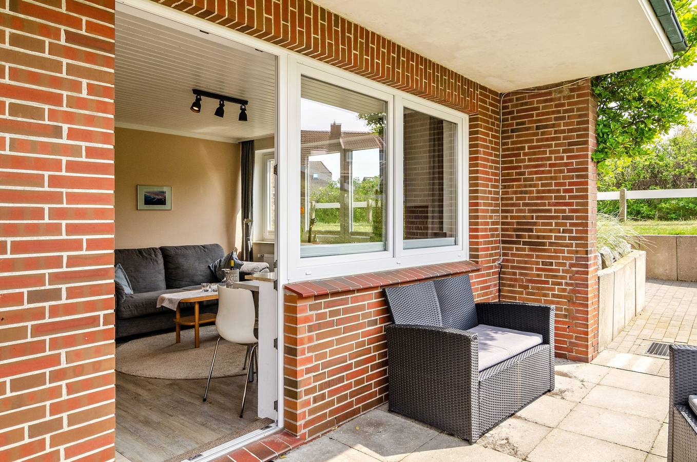 Entire apartment, Apartment 'Strandhus Uiterst-hörn Backbord' with Sea View, Garden & Wi-Fi in Baltrum