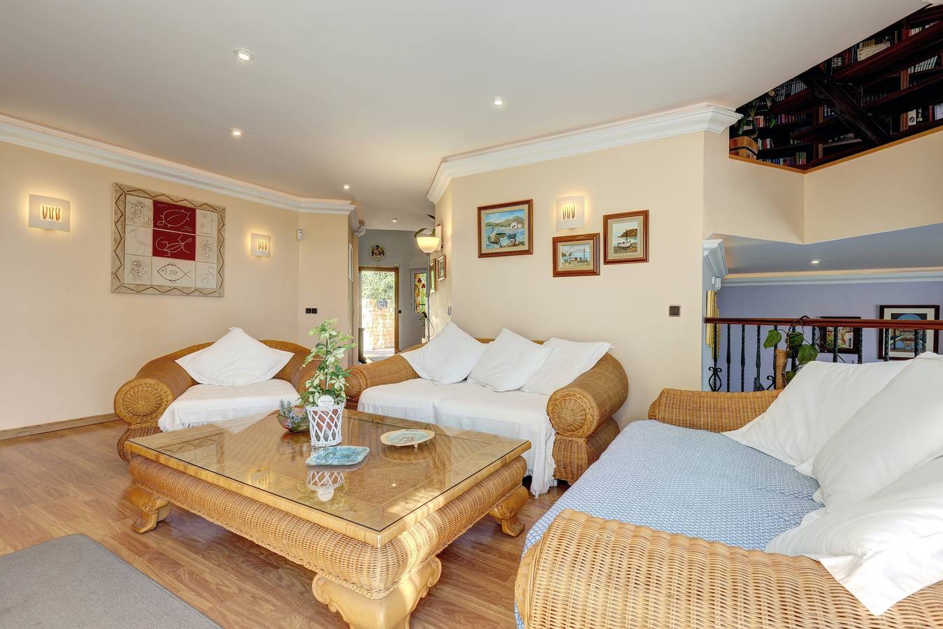 Villa "Alcaidesa Vistas al Mar" mit Meerblick, Pool & Wlan in Playa de La Alcaidesa, San Roque