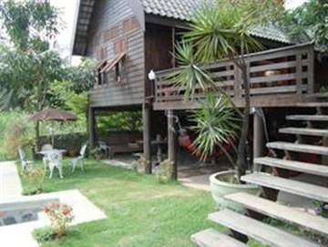 Maison d’hôte pour 2 personnes, avec jardin dans Phra Nakhon Si Ayutthaya