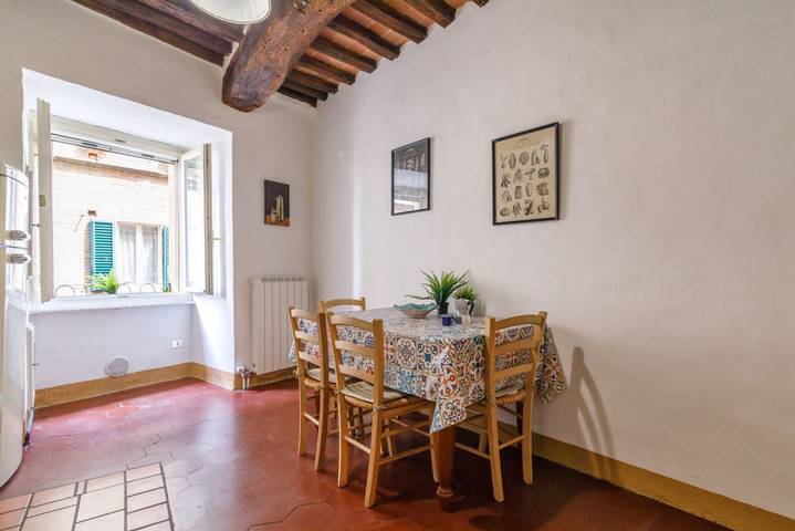 Appartamento intero, Castellare degli Ugurgieri Central Apt in Siena in Siena, Siena e dintorni