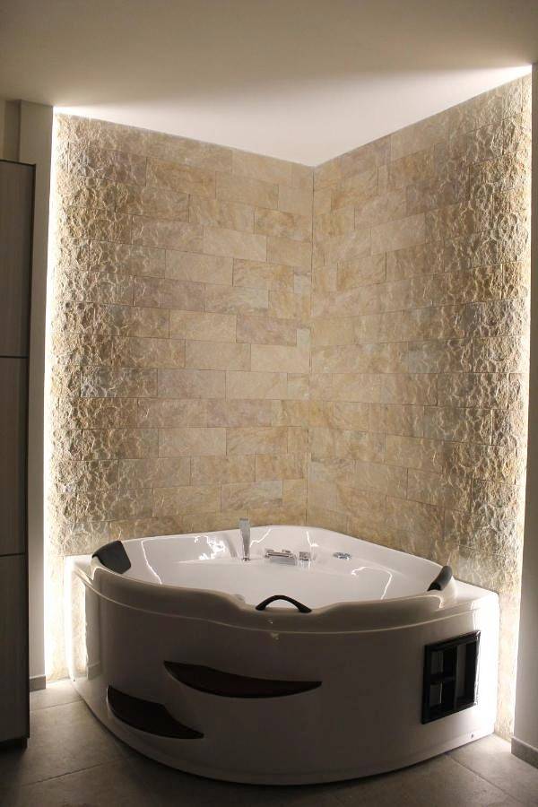 Villa Martina Luxury Rooms in Rivoltella del Garda, Desenzano del Garda