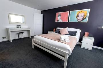 Glamping for 6 People in Brighton, Sussex, Photo 1