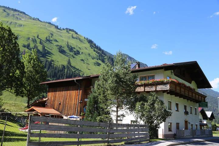 Ferienhaus für 17 Personen, mit Garten und Ausblick im Lechtal - 4
