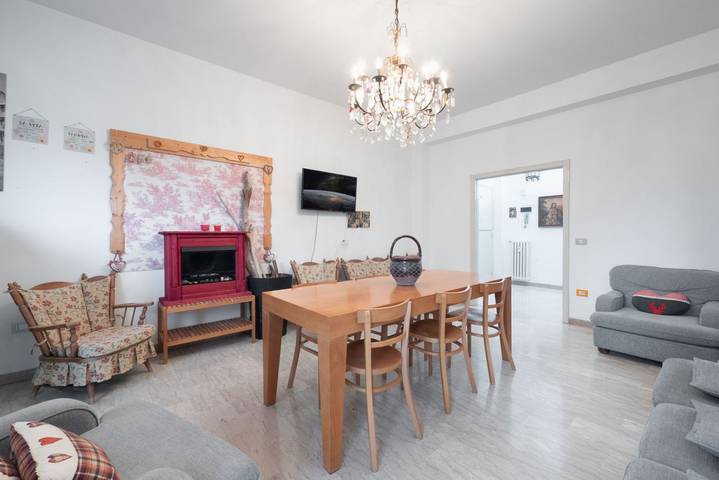 Ferienwohnung für 2 Personen, mit Balkon/Terrasse in Pesaro