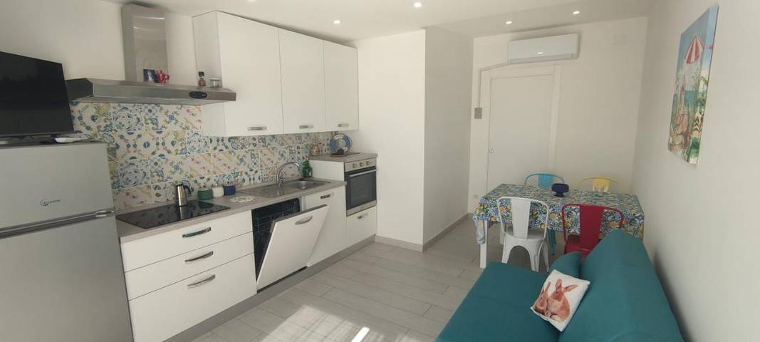 Appartamento per 4 persone, con Balcone e Terrazza a Donnalucata
