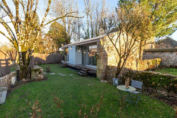 Location de vacances pour 3 personnes, avec jardin ainsi que jacuzzi et sauna dans Trou de Bozouls - 3