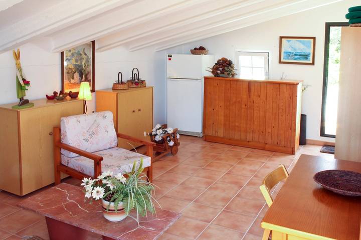 Finca "Las Tórtolas" met uitzicht op het landschap, Wi-Fi, tuin, terrassen & zwembad in L'Argentina, Alaior Gemeente