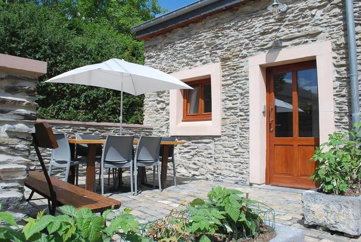 Gîte pour 5 personnes, avec vue et terrasse, animaux acceptés à Fauvillers