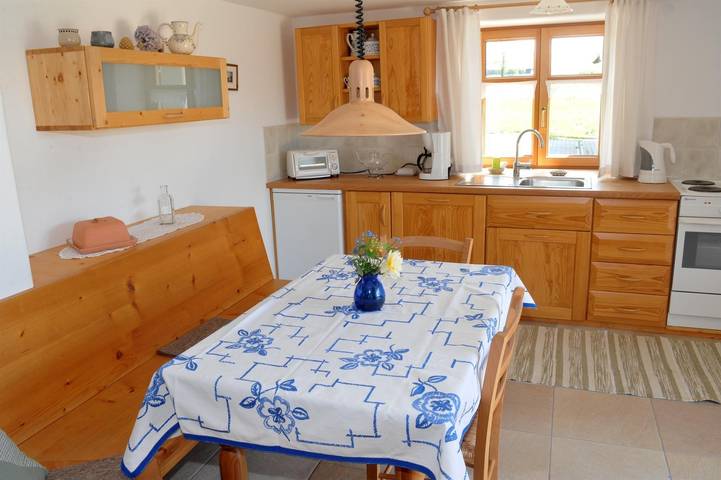 Ferienwohnung für 6 Personen, mit Terrasse und Garten in Maierhöfen - 4