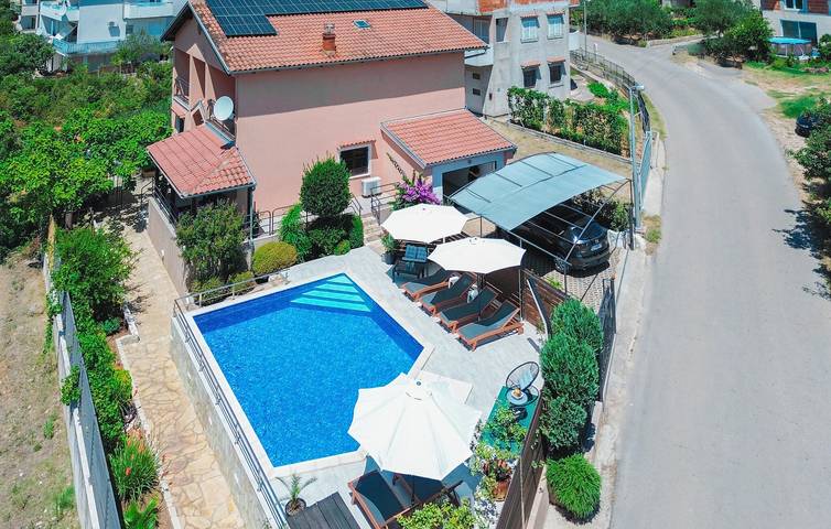 Ferienhaus für 8 Personen, mit Terrasse, kinderfreundlich - 1