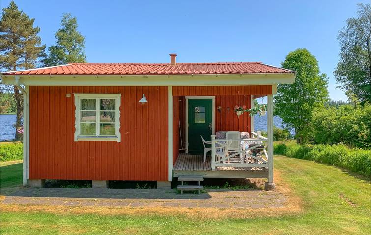 Ferienhaus für 6 Personen, mit Terrasse und Garten in Nässjö