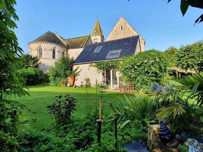Chambre d’hôte pour 4 personnes, avec Terrasse ainsi que Jardin et Vue à Martragny