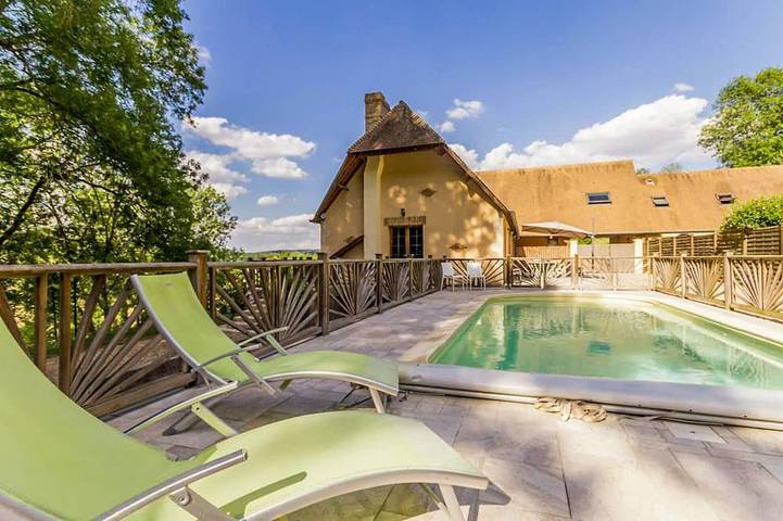 Location de vacances pour 10 personnes, avec Jardin à Acquigny