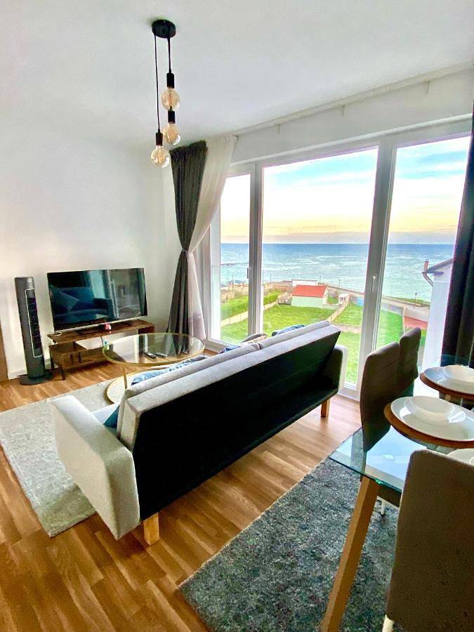 Apartamento para 3 personas, con jardín y vistas en Burela