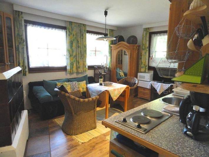 Ferienwohnung für 2 Personen, mit Seeblick und Ausblick sowie Garten und Terrasse, kinderfreundlich in Seeboden - 4