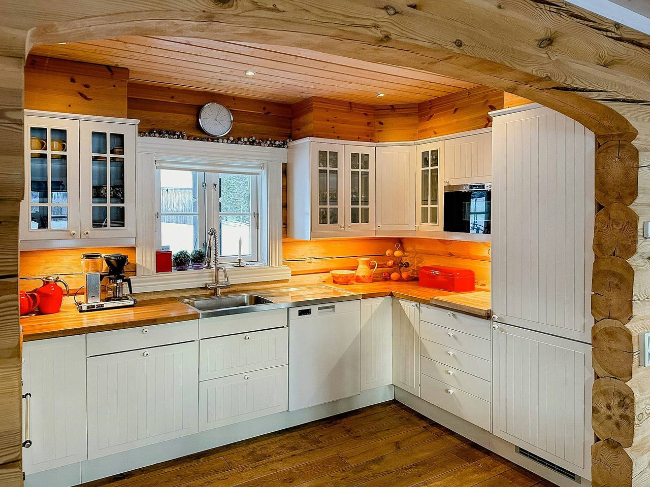 Handgefertigtes Blockhaus am See in Vemdalen in Vemdalen, Jämtland