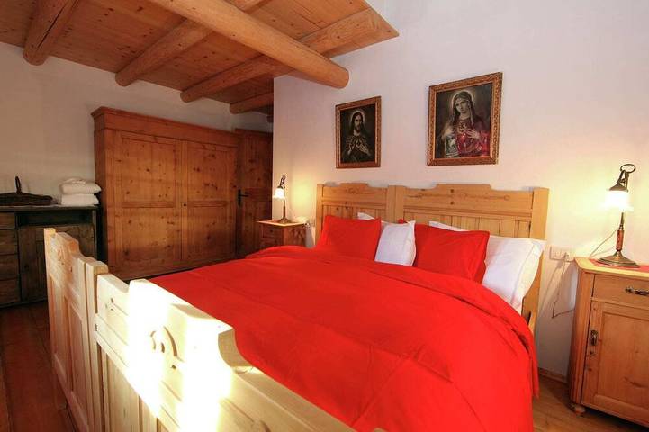 Ganze Wohnung, Ferienhaus in Bellamonte mit Whirlpool in Bellamonte, Predazzo (gemeinde)