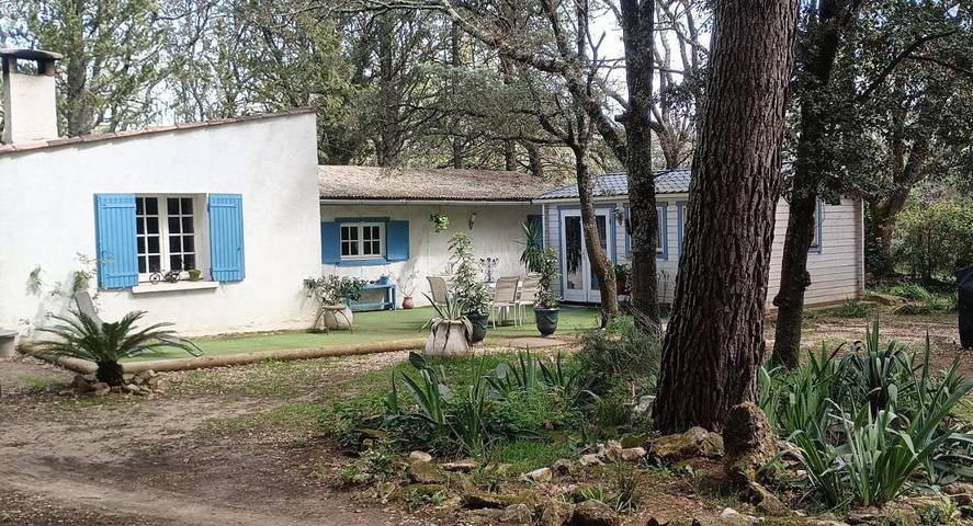 Gîte pour 4 personnes, avec jardin et vue à Vers-Pont-du-Gard - 2