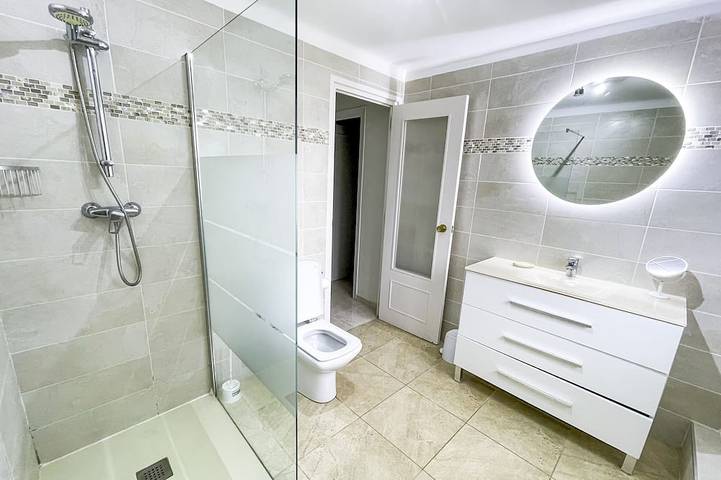 Deluxe Belle villa de 3 chambres privée piscine isolée jardin vue sur la mer et Wi fi in Moravit, Teulada