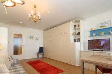 Ferienwohnung für 2 Personen in Nordfriesische Inseln (Schleswig-Holstein) (Schleswig-Holstein), Westerland Hauptstrand, Bild 1