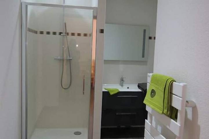 Chalet für 4 Personen, mit Sauna und Garten in Grand Est - 3