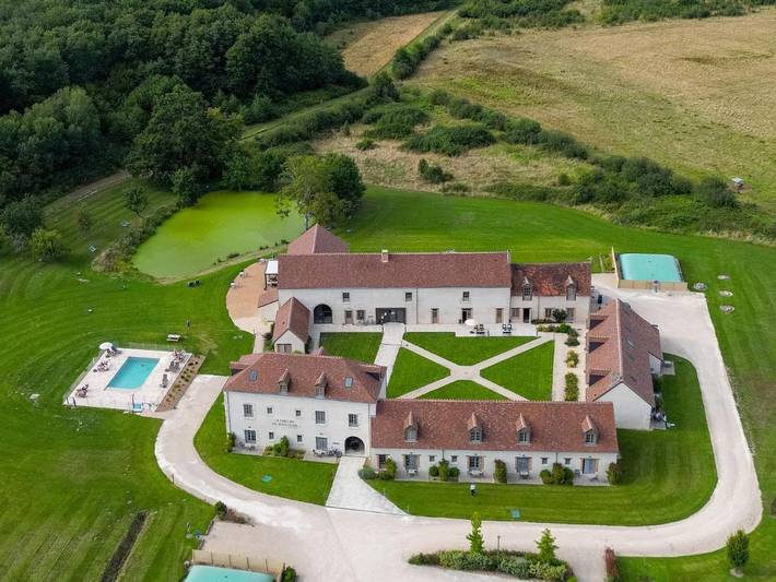 Hôtel pour 2 personnes, avec piscine et jardin, animaux acceptés